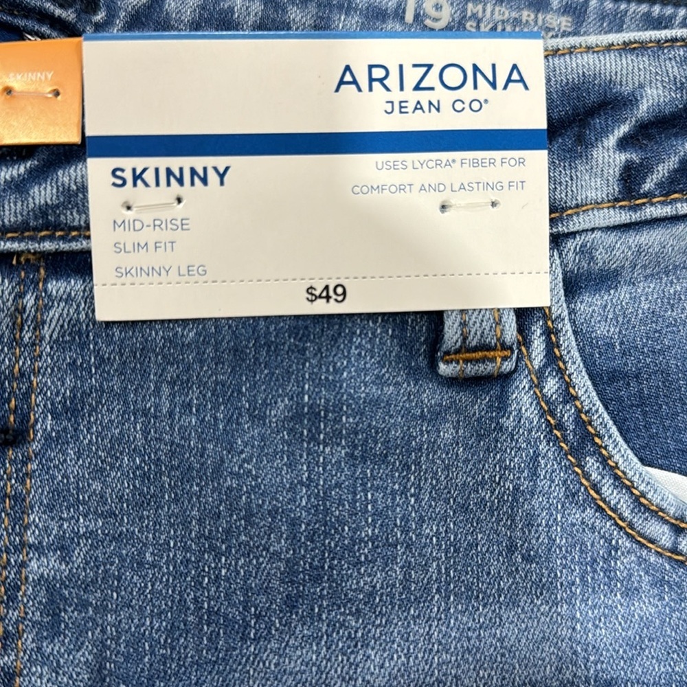 Jeans - Picture 5 of 5